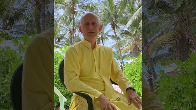 Krishna Chaitanya, Senior Sivananda Teacher, introduces Essentials of Yoga, online course. смотреть онлайн