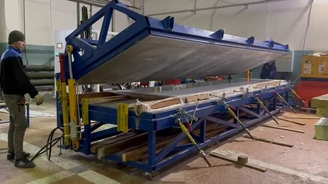 производство сэндвич-панелей , цех г.Артемовский