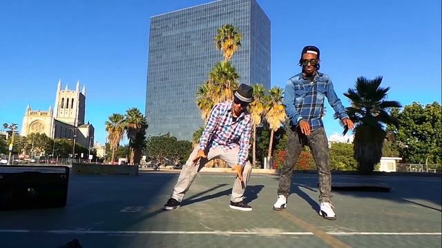 MARQUESE SCOTT & POPPIN JOHN | LET GO | DUBSTEP смотреть онлайн
