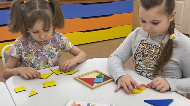 Видеоролик для родителей "Играем в математику" смотреть онлайн