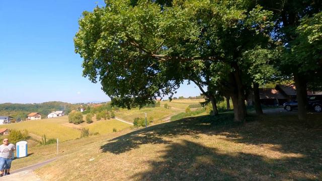 Walking Tour: Peasant Revolt Museum in Oršić Castle and Monument to Matija Gubec, Croatia - 4K UHD смотреть онлайн
