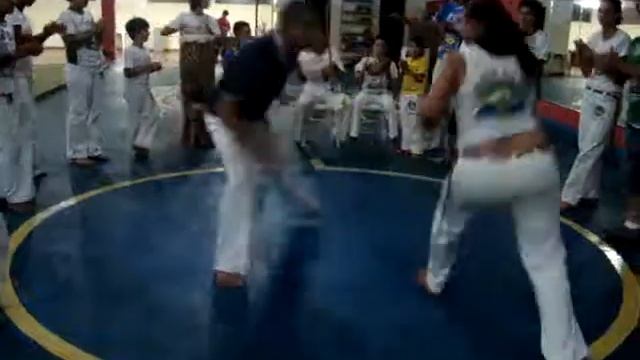 Capoeira de Itapira - Cordão de Ouro смотреть онлайн