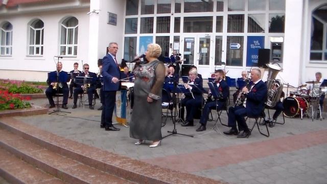 Будем Петь И Кружить! Случайный Вальс! смотреть онлайн