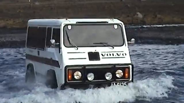 Laugavegur: Furten Mælifellssandur Teil 3 - Volvo Lappländer Valp C202 Island смотреть онлайн