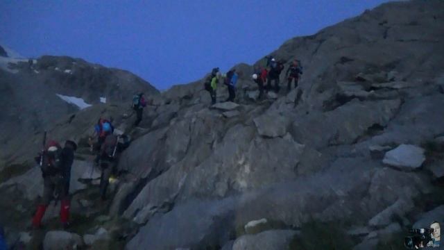 Dal Parcheggio Pozzi Alti alla Cima della Presanella per Rifugio Stavel Denza смотреть онлайн