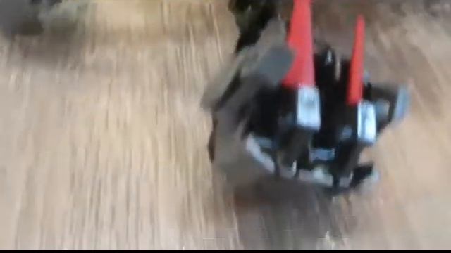 Большой монстр из LEGO BIONICLE смотреть онлайн