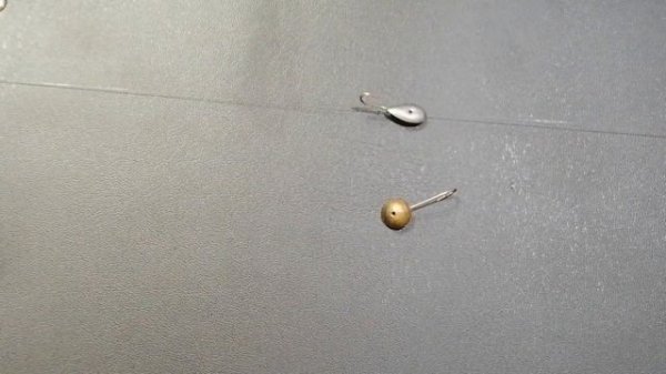 Правильная снасть с двумя мормышками для зимней рыбалки