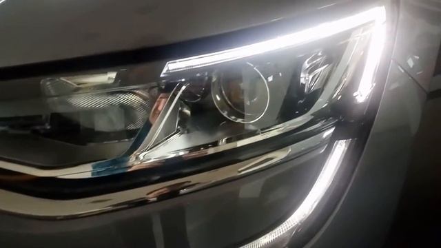 2016 Renault Talisman Pure Led 3D Lights смотреть онлайн
