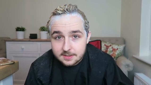 DYING MY HAIR PINK! смотреть онлайн