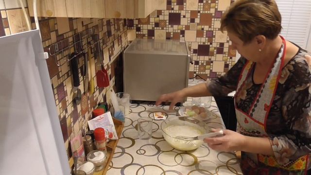 МАННИК ПЫШНЫЙ // ВЫПЕКАЮ В НОВОЙ ДУХОВКЕ смотреть онлайн