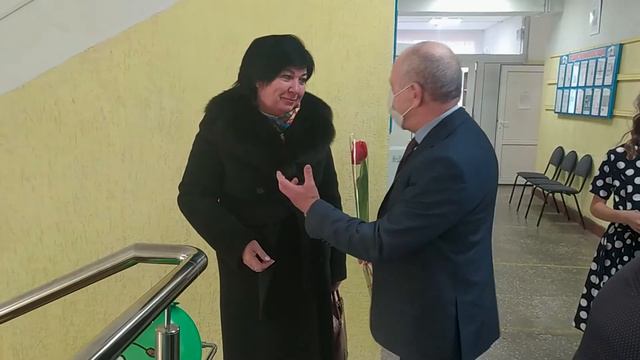 Поздравление учителей с 8 марта смотреть онлайн