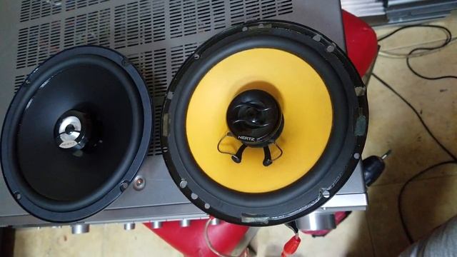 Hertz ECX165 смотреть онлайн