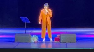 «ЯГОДА МАЛИНКА, ОП-ОП»  ДИАНА ШУТИТ ПРО НЫНЕШНИХ ИСПОЛНИТЕЛЕЙ