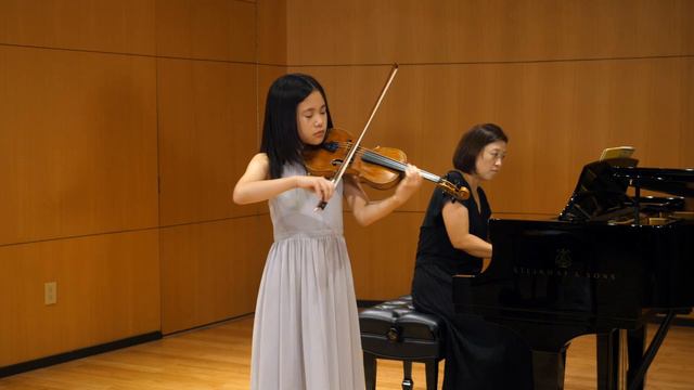 Beriot, Charles A. Concerto No.9 in A minor, 1st Mvt - Julia Jang смотреть онлайн