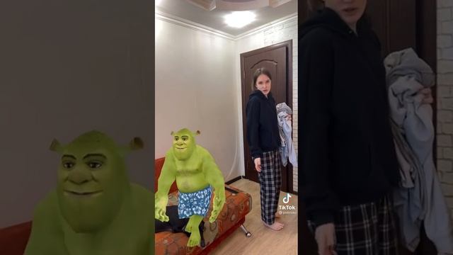 ахахахах моя бабушка