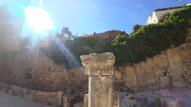 Недвижимость в Испании. Путешествие по городам Испании. Город Касорла. Отдых в Испании 2020 смотреть онлайн