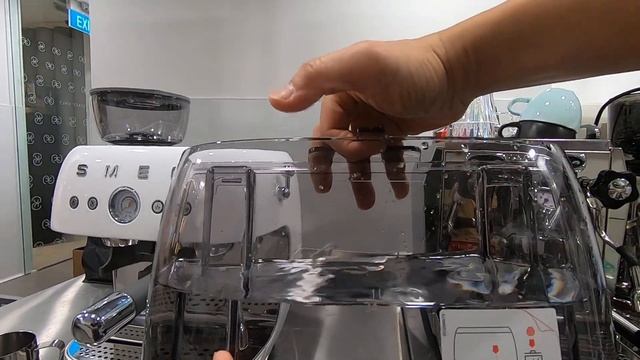 SMEG EGF03 Review Part 3 | Semiautomatic Espresso Machine With Integrated Grinder смотреть онлайн