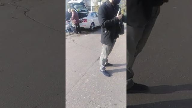 Пиши объяснительную в отделе. Жесть!!! смотреть онлайн