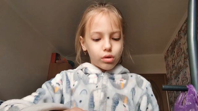 «новая бумажная распоковачка »отдельная коллекция звезда ✴ смотреть онлайн