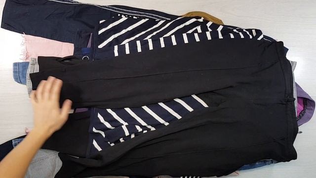 03889 Mix vestis clothing ( Всесезонный) 12 пак 33,40 кг. 5,90€ за кг. 106 шт. смотреть онлайн