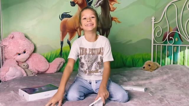 Подарок на день рождения Распаковка iPad air и Apple pen смотреть онлайн