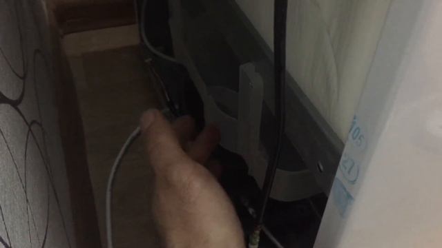 Холодильник HOTPOINT/ARISTON HF 4200 W смотреть онлайн