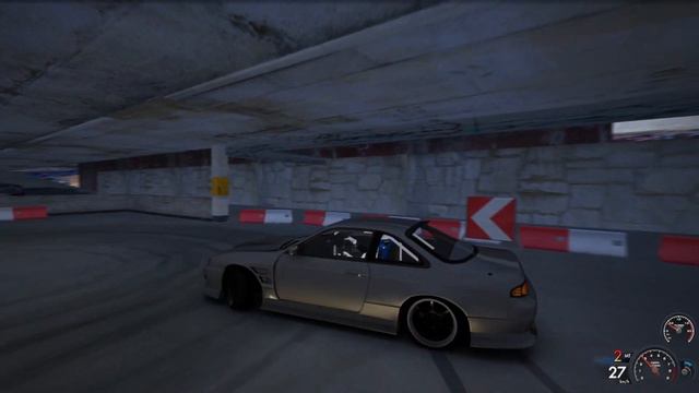 Trying Out Tokyo Drift Parking Lot Map in Assetto Corsa смотреть онлайн