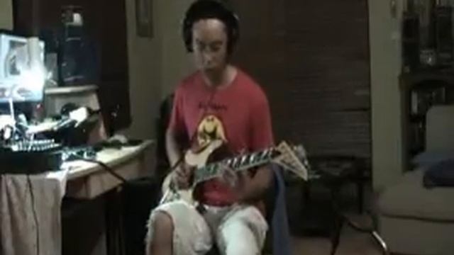 Mr. Happy playing "Summer Song" смотреть онлайн