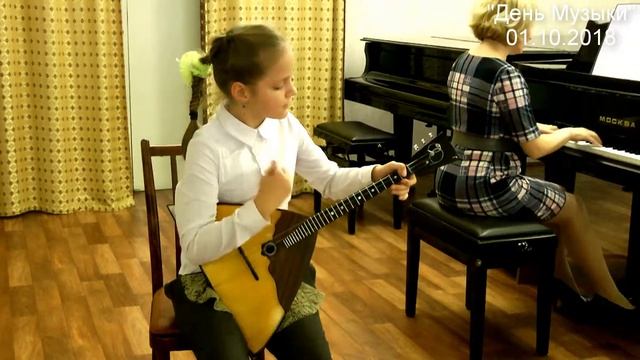 "За реченькой диво" исполняет Дудина Екатерина / концерт "День музыки" 01.10.2018 смотреть онлайн