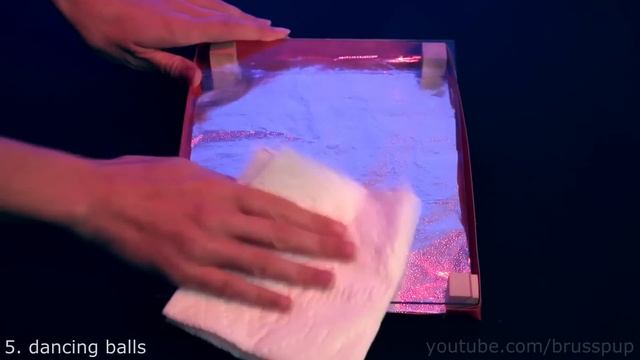 9 Awesome Science Tricks Using Static Electricity! смотреть онлайн