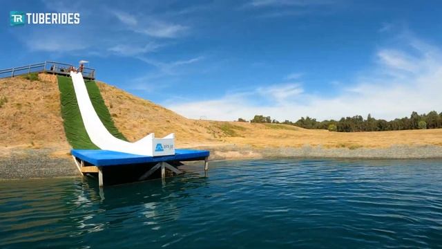 Australia's CRAZIEST Water Slide at Perth Aqua Park смотреть онлайн