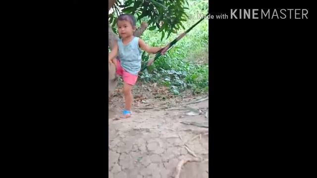 Maxine being a singer смотреть онлайн