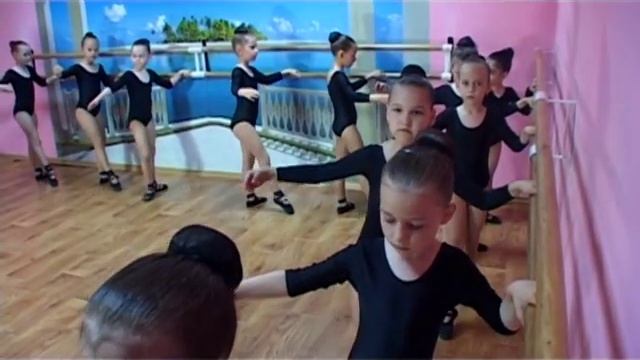 Танцы на Тв "Капельки","Версаль" смотреть онлайн
