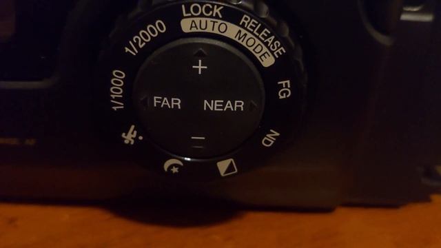 Another Camcorder That Takes VHS-C Tapes - JVC VideoMovie GR-AX720 смотреть онлайн