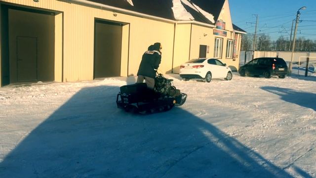 Буран с двигателем Honda hornet CB 600 на зимних покатушках. смотреть онлайн