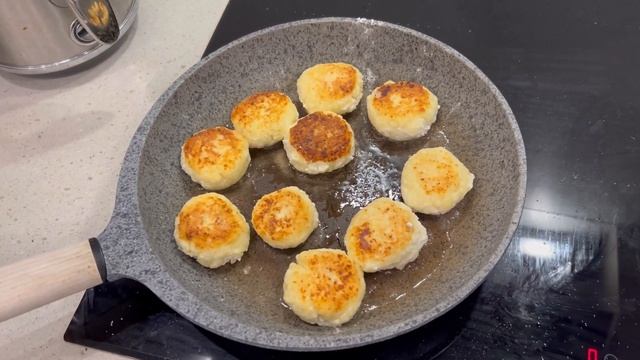 Сырники - рецепт от Степана ! Дачный Влог, часть 2 ! Наша баня . Доделываем дела в входящем году ? смотреть онлайн