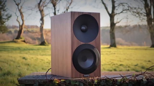New Speakers: Q Acoustics Concept 30 Review смотреть онлайн