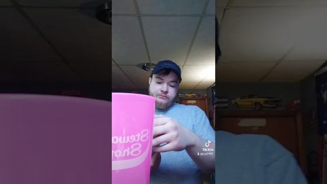 Monster Java Vanilla Light Coffee + Energy Drink Sip N Review смотреть онлайн