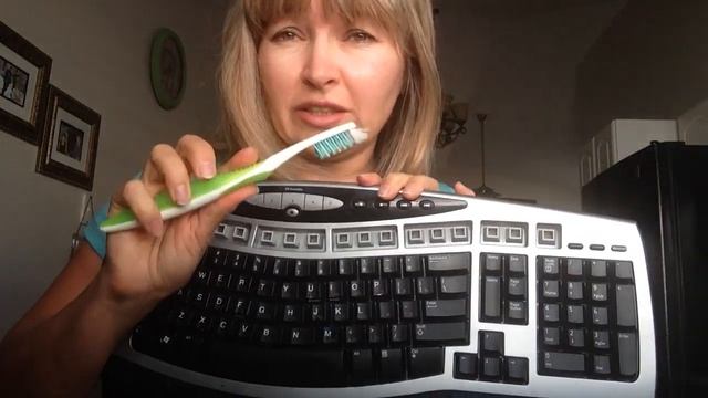 How to Clean Key Board Как Почистить Клавиатуру ТОЛЬКО Для Блондинок! смотреть онлайн