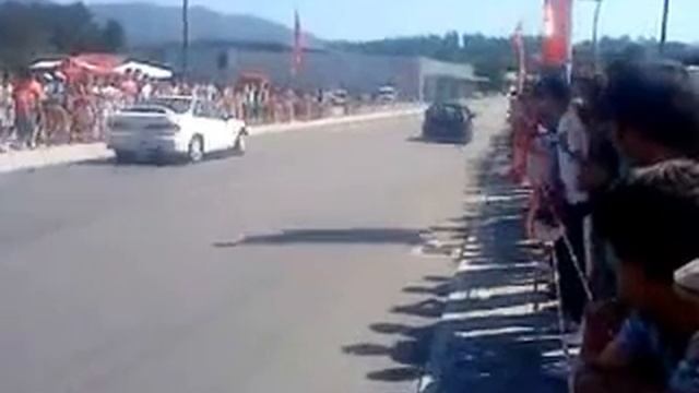 FORD FIESTA RS TURBO ZVH VS HONDA INTEGRA 2º TUNING ARCOS VALDEVEZ смотреть онлайн