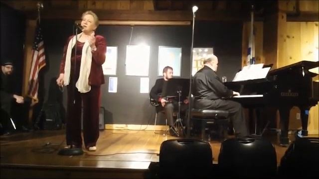 E. Magalif "BOUQUET" Romance in English смотреть онлайн