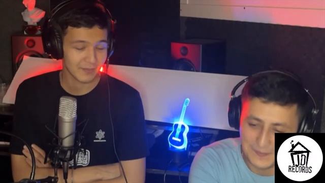 ПОЕМ ВАШИ ЛЮБИМЫЕ ПЕСНИ смотреть онлайн