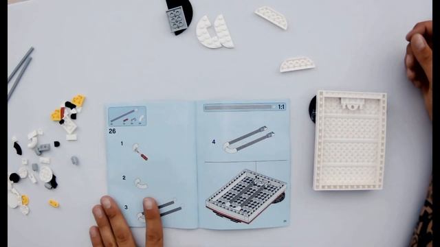Lego Brick Sketches 40456 Mickey Mouse 2021 Speed Build & Unboxing смотреть онлайн