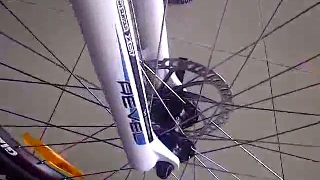 Giant Revel 3 (2013) смотреть онлайн