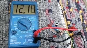 Регулируемый компаратор с гистерезисом на LM358