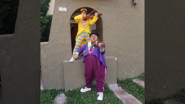 Payaso Canito Y La Payasita Botoncita