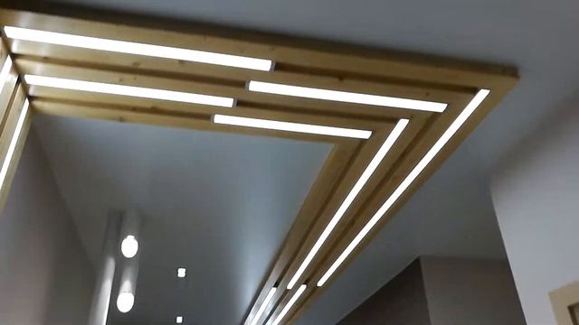 Нестандартное освещение в натяжном потолке смотреть онлайн