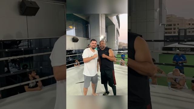 Рой мать его Джонс! Легенда бокса ? смотреть онлайн