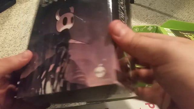 Hollow Knight Indiebox Unboxing смотреть онлайн