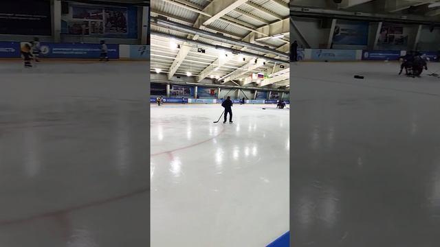 Буллит от Платона Бороздина #hockey #детскийхоккей #хоккей смотреть онлайн